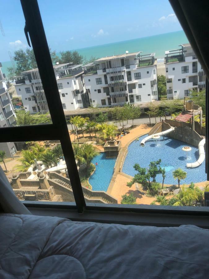 Swiss Garden Residence Pool Sea View Beach Resort Luxury Apartment & Family Suite กวนตัน ภายนอก รูปภาพ